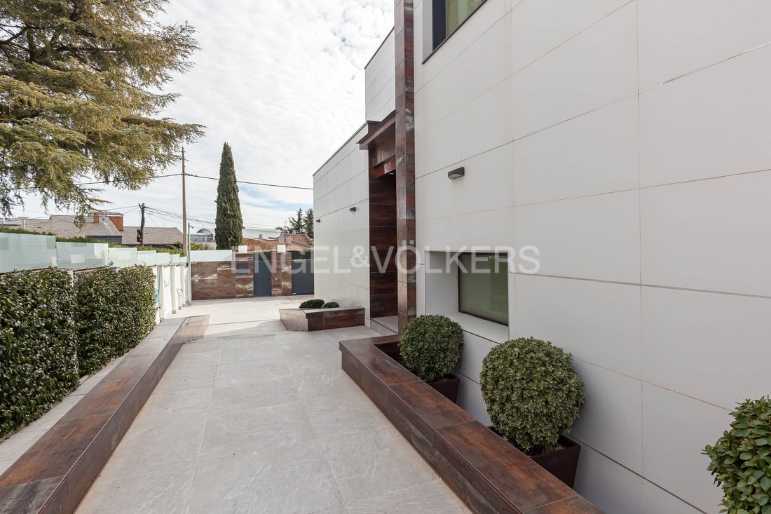 House in Las Rozas de Madrid, Comunidad de Madrid, Spain 3 - 15264880