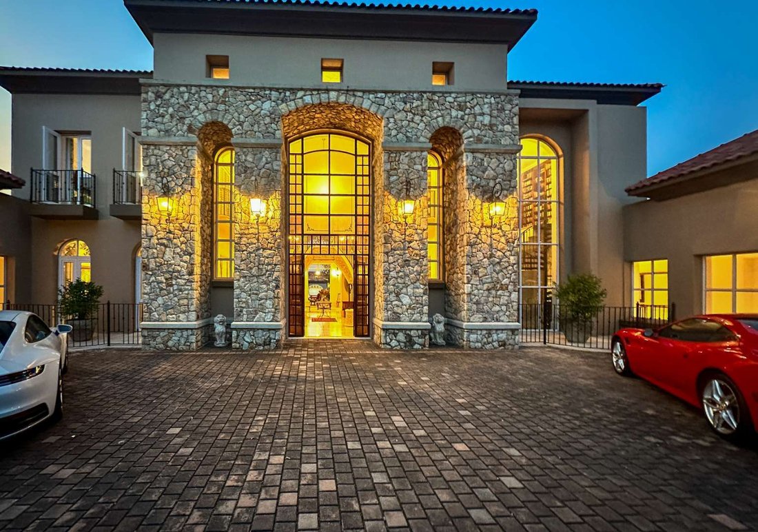 House in Halfway House Estate, Gauteng, South Africa 4 - 15402457