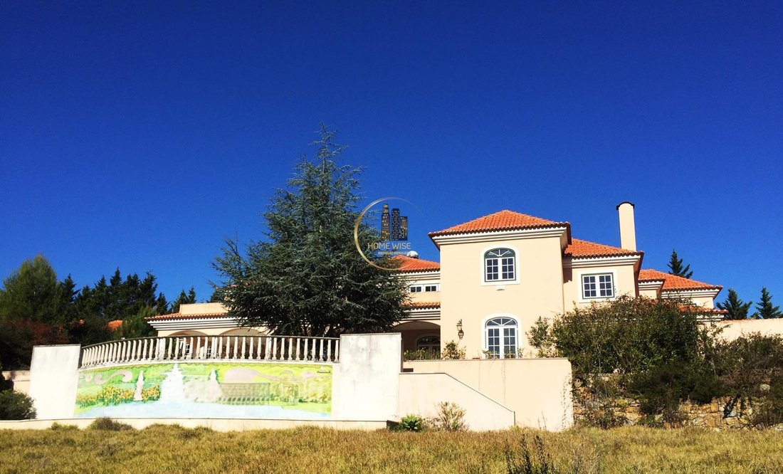 Villa in Belas, Lisbon, Portugal 3 - 15402450
