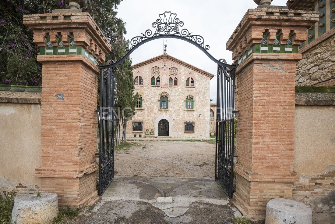 Finca in Sant Pere de Ribes, Catalonia, Spain 4 - 14757605