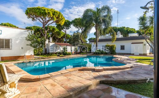 House in Chiclana de la Frontera, Andalusia, Spain 1