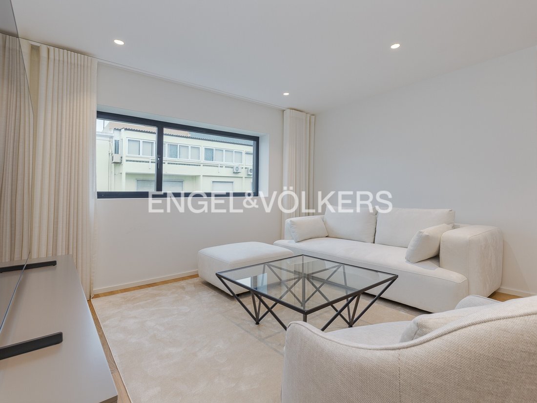 Apartment in Avenidas Novas, Lisbon, Portugal 3 - 14578424