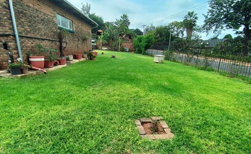 Country House in Pretoria, Gauteng, South Africa 1