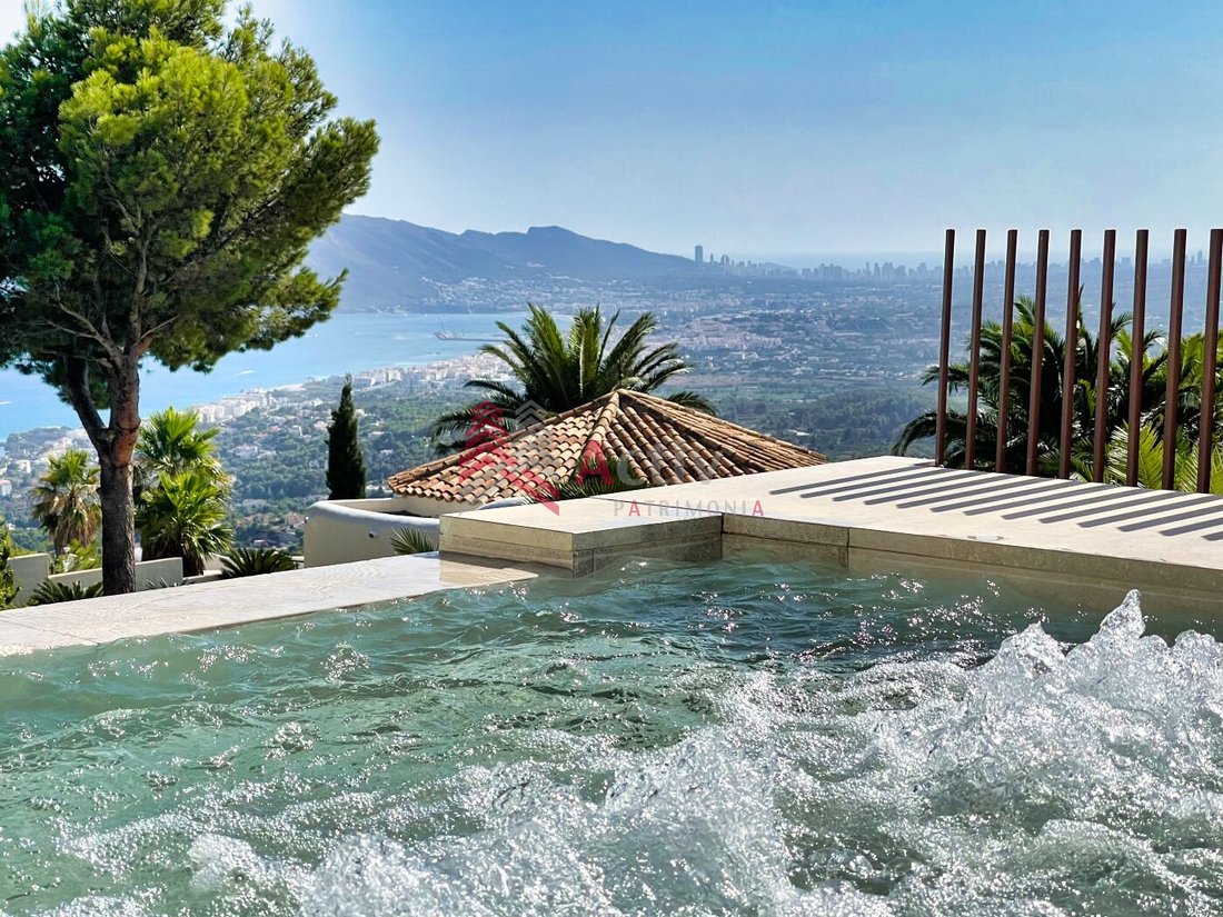 Villa in France 2 - 15403958