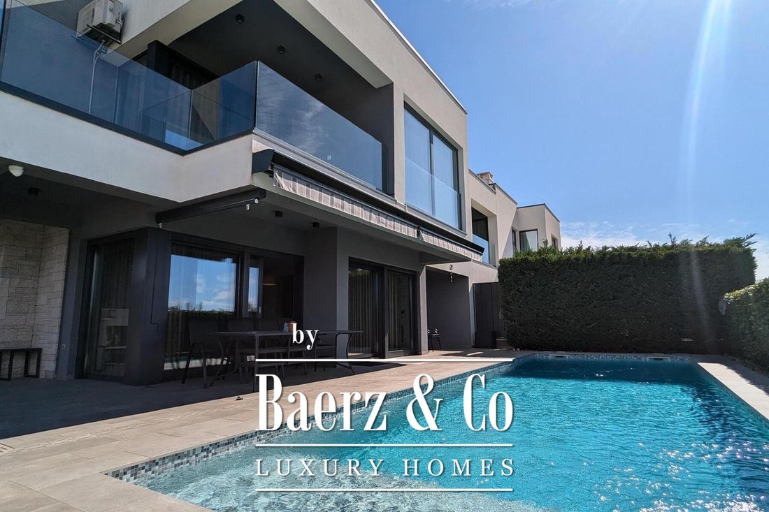 House in Porec, Istria County, Croatia 1 - 15403724