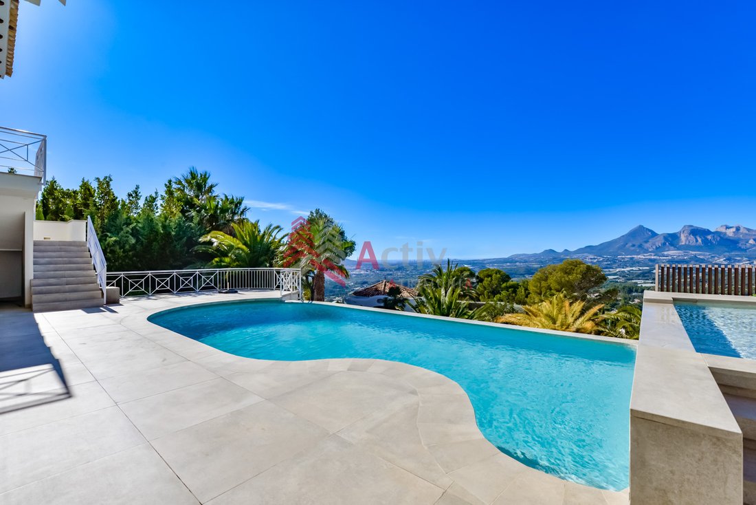 Villa in France 4 - 15403958