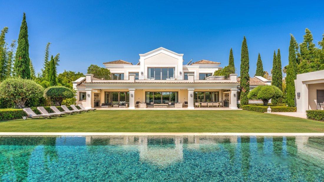 Villa in Sotogrande, San Roque, Andalusia 1 - 13035854