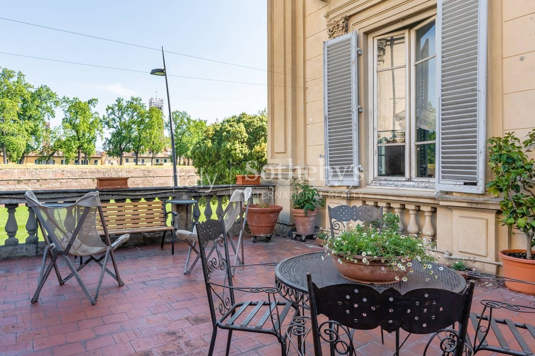 Apartment in San Concordio, Lucca, Italy 2 - 12860909