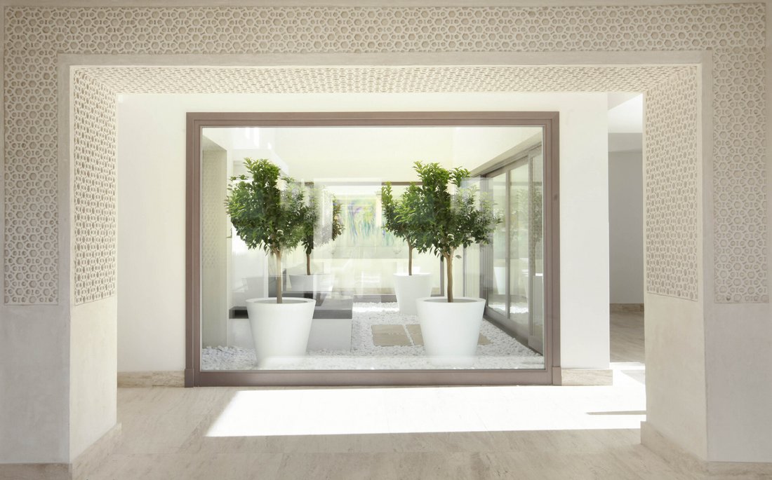 Villa in Sotogrande, San Roque, Andalusia 2 - 13035854