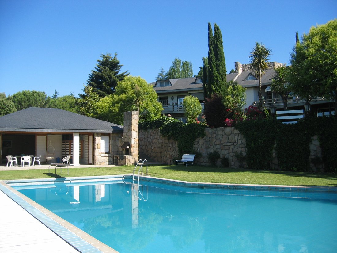 Chalet in La Moraleja, Alcobendas, Comunidad de Madrid 4 - 15403896