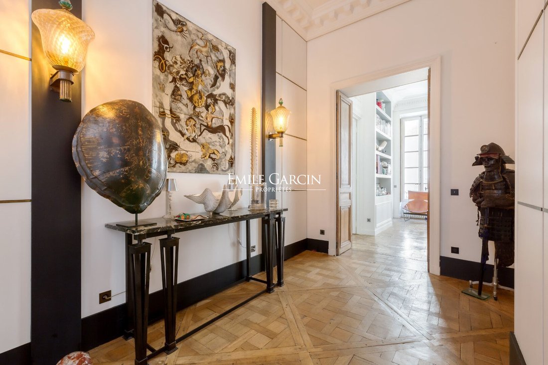 Apartment in Montorgueil-Saint Denis, Paris 2e Arrondissement, Paris 1 - 15403952