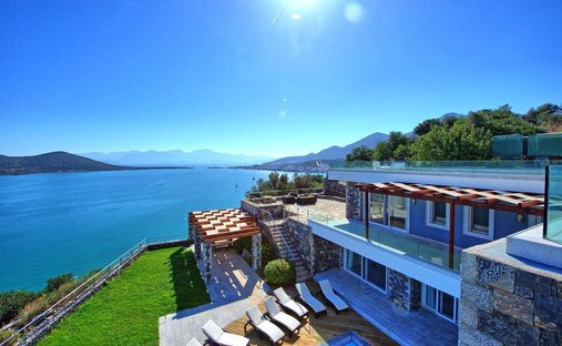 Villa in Community of Skinias, Agios Nikolaos Municipal Unit, Greece 1