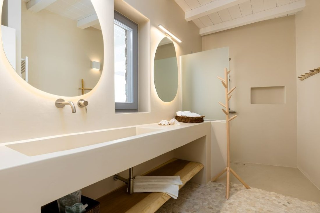 Villa in Paros, Aegean, Greece 2 - 15404446