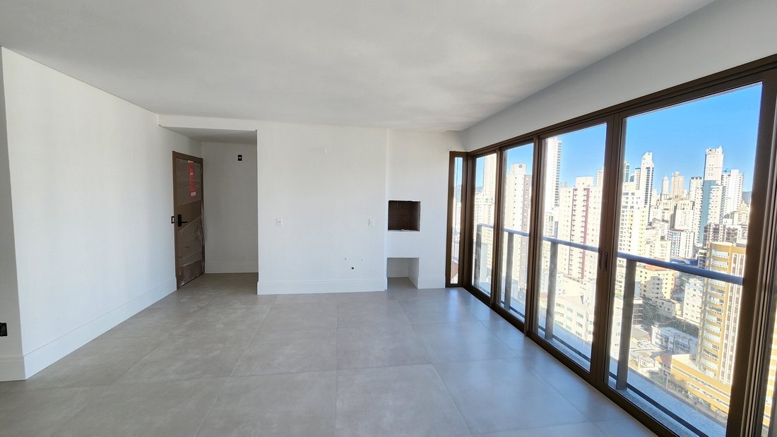 Condo in Centro, State of Santa Catarina, Brazil 4 - 15404148