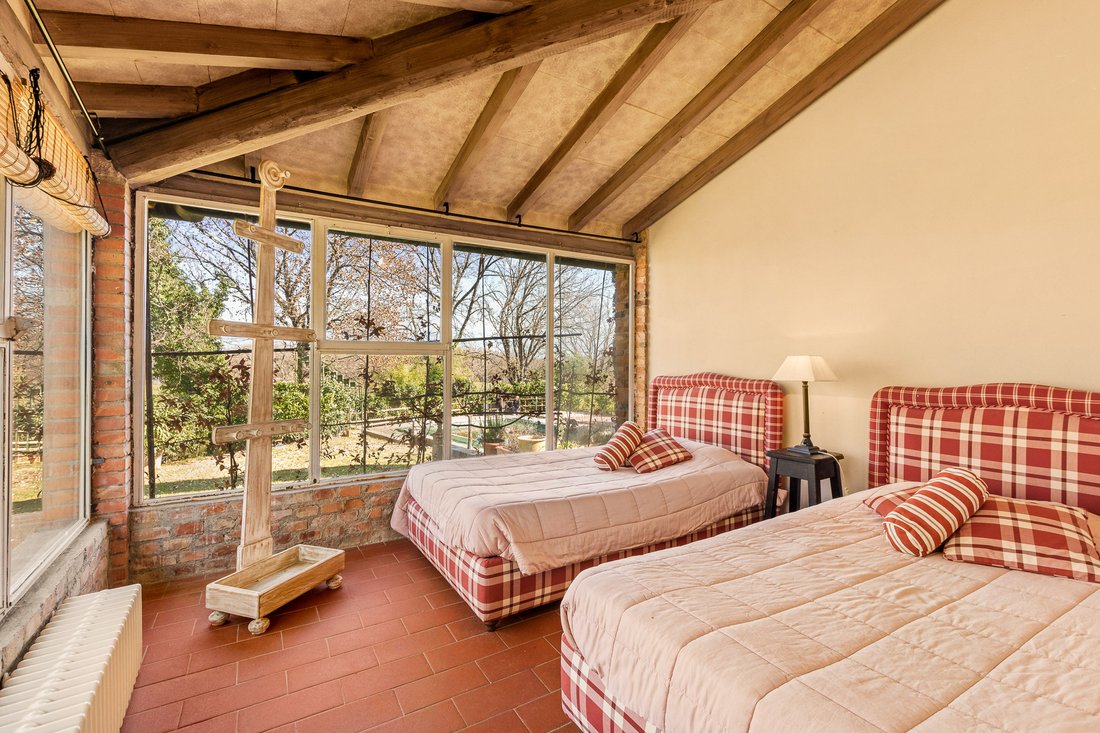 Casa de Campo en Cavriglia, Toscana, Italia 3 - 15404406