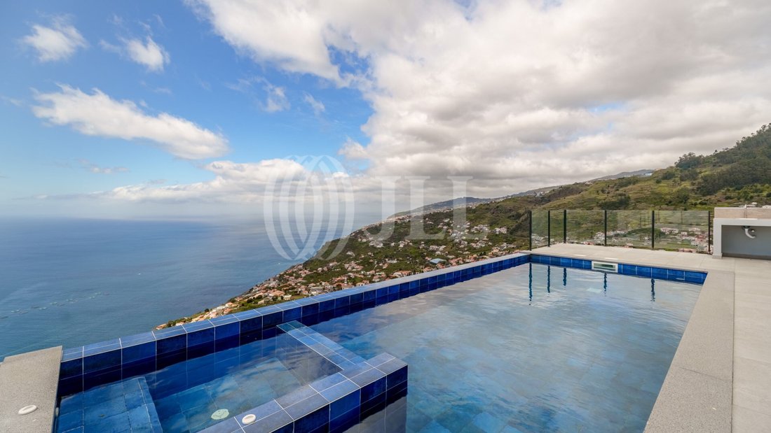Haus in Arco da Calheta, Autonome Region Madeira, Portugal 1 - 15404382