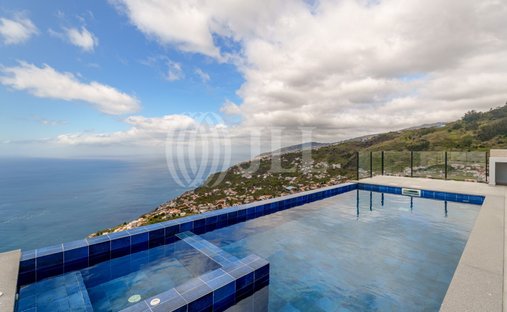 Haus in Arco da Calheta, Autonome Region Madeira, Portugal 1