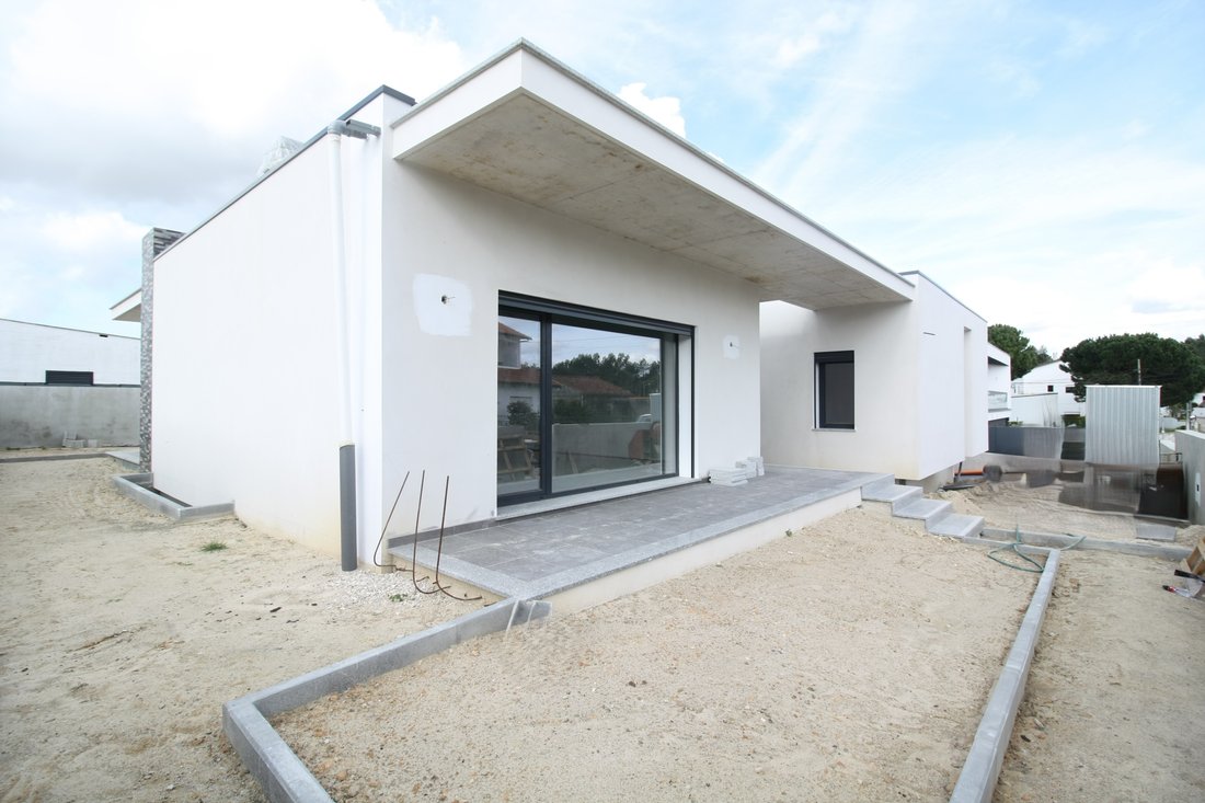 House in Leiria, Pousos, Barreira e Cortes, Leiria District, Portugal 1 - 15406150