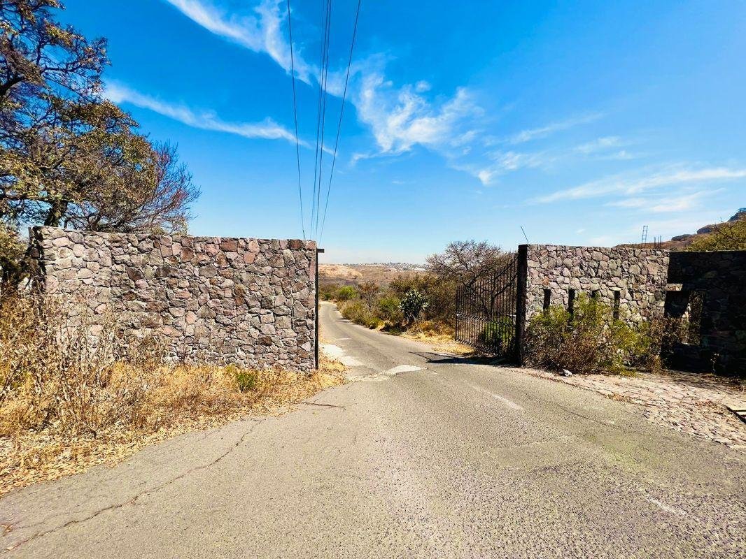 Land in Ciudad López Mateos, State of Mexico, Mexico 1 - 13622538