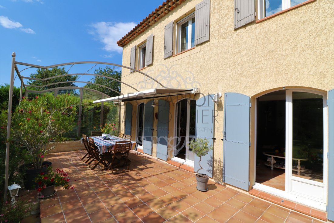 Villa in Rognes, Provence-Alpes-Côte d'Azur, France 2 - 15404726