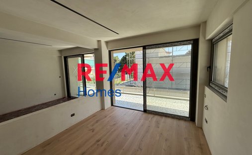 Apartment in Vouliagmeni, Attica, Greece 1