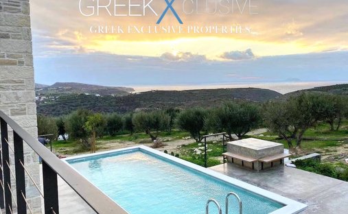 Villa in Milopotamos, Greece 1