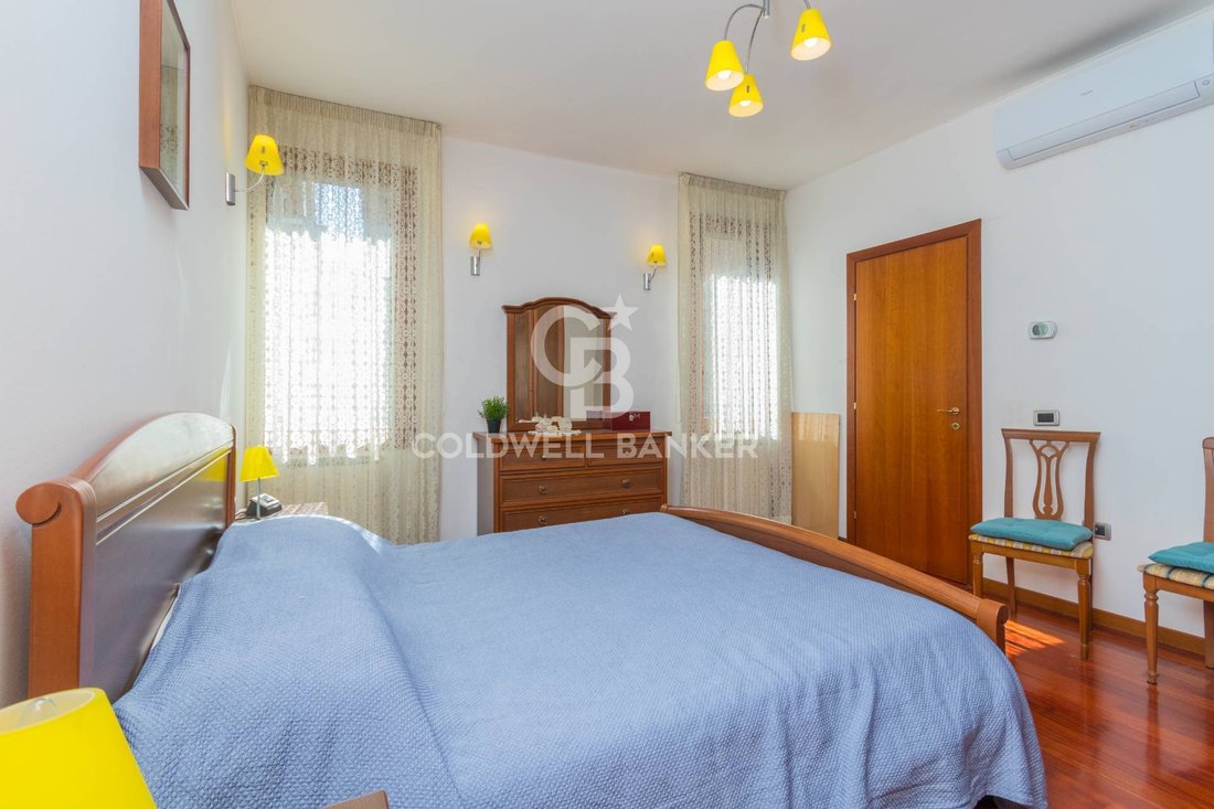 Apartment in Dorsoduro, Venice, Italy 3 - 15408487