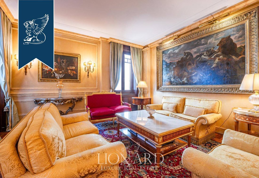 Villa in Independence - Queen Giovanna, Milan, Italy 2 - 15409276