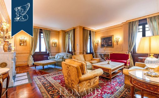 Villa in Independence - Queen Giovanna, Milan, Italy 1