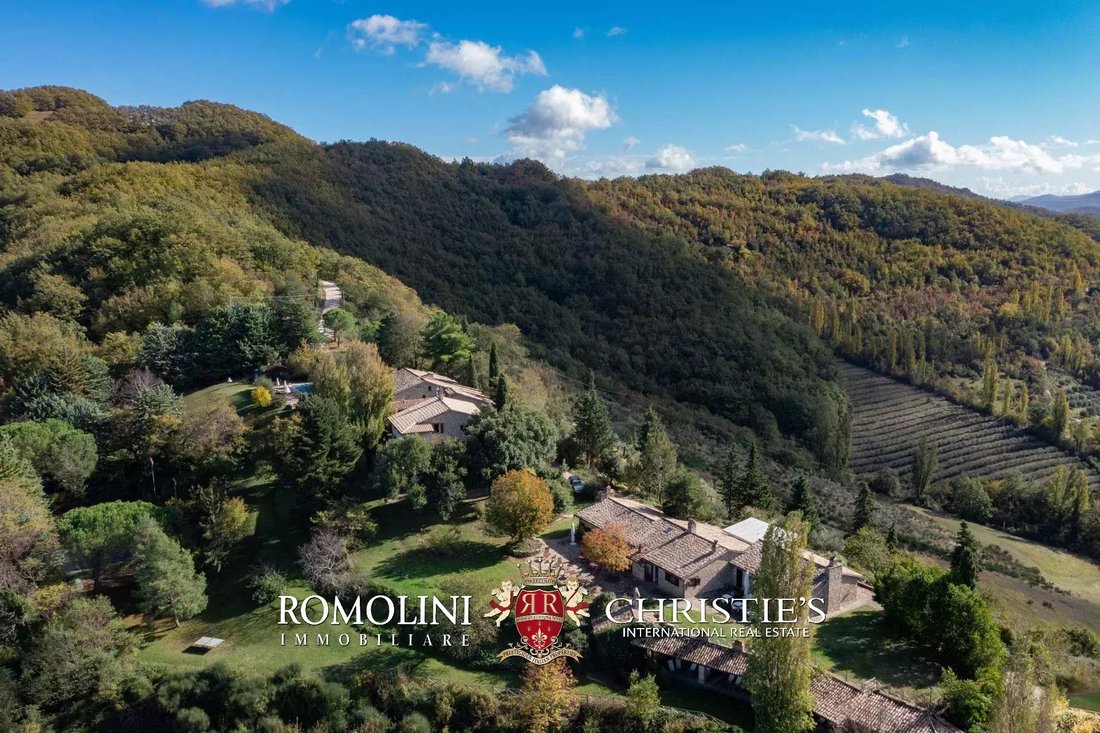 Villa en San Damiano, Umbría, Italia 3 - 13589116