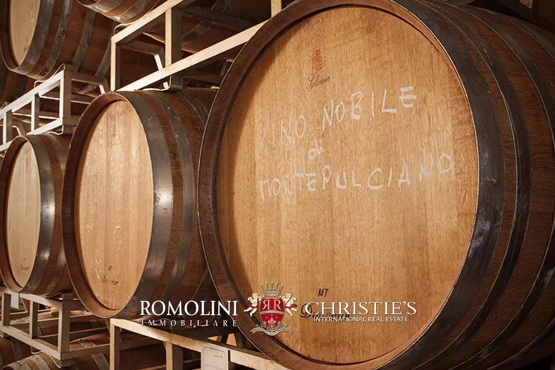 Rancho en Montepulciano, Toscana, Italia 4 - 12229680