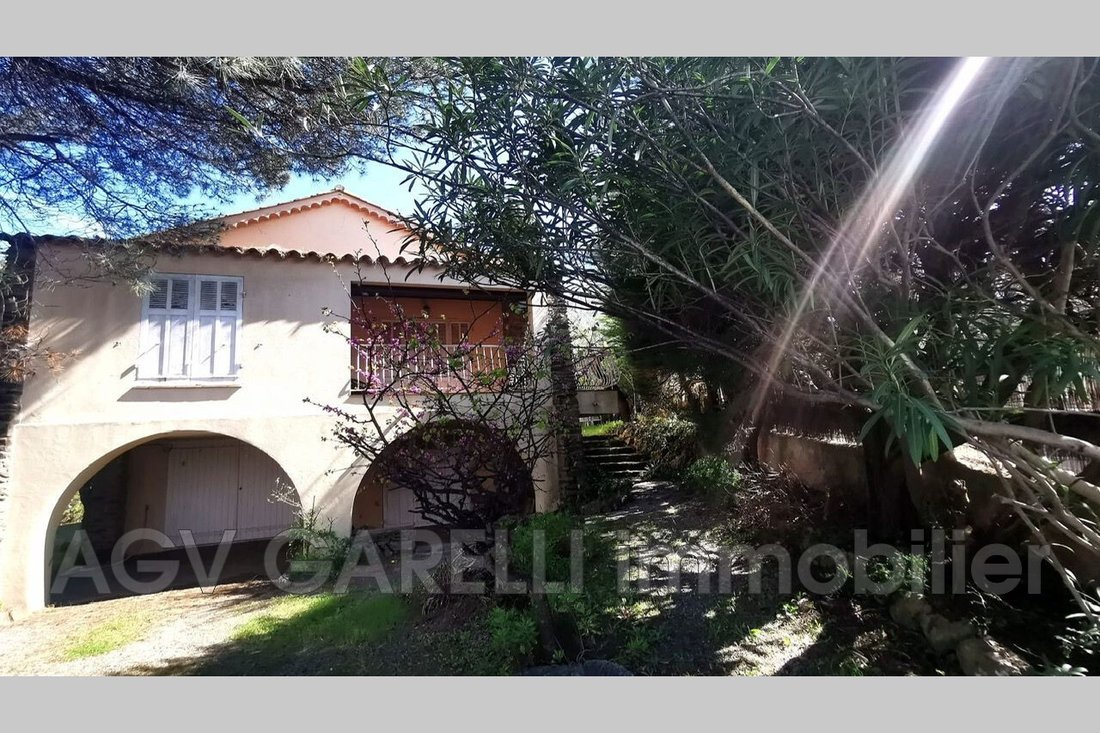 Apartment in Zone Ouest Urbaine, Saint-Tropez, France 5 - 15296877