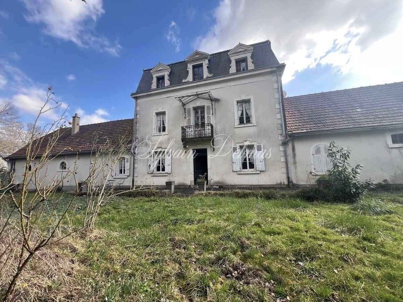 Château des Rêves Endormis – A 19th-Century Jewel Awaiting Its Renaissance in the Loire Valley