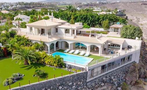 Villa in La Caleta, Adeje, Canary Islands 1