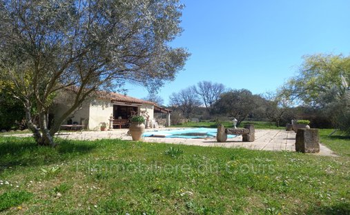 Villa in Rognes, Provence-Alpes-Côte d'Azur, France 1