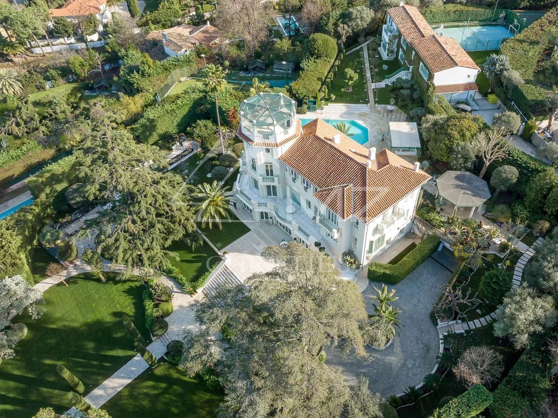 Villa in Antibes, Provence-Alpes-Côte d'Azur, France 3 - 15203788