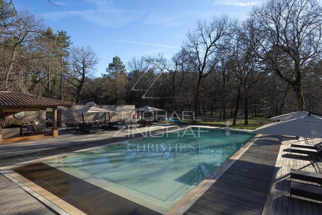 Villa in Montauroux, Provence-Alpes-Côte d'Azur, France 3 - 15204751