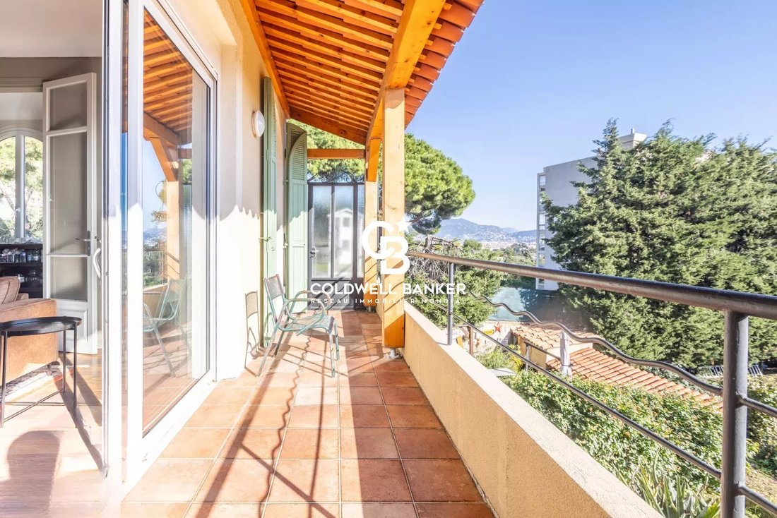 Villa in Nizza, Provence-Alpes-Côte d'Azur, Frankreich 4 - 15406448