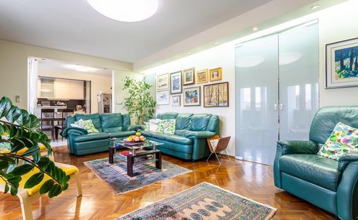 Apartment in Trstenik, Split, Split-Dalmatia County 1