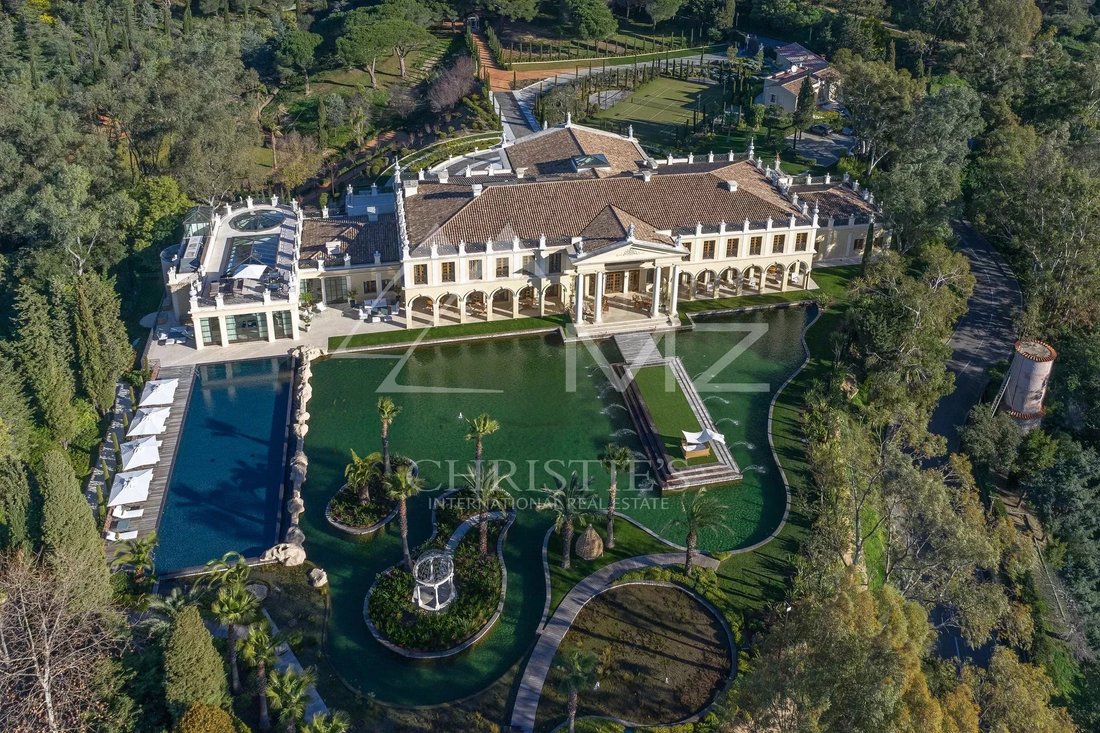 Villa in Cannes, Provence-Alpes-Côte d'Azur, France 2 - 15202329