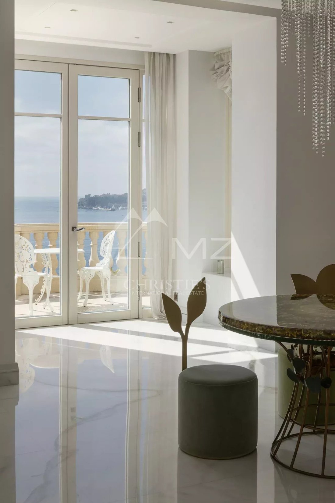 Villa in Roquebrune-Cap-Martin, Provence-Alpes-Côte d'Azur, France 3 - 15203478