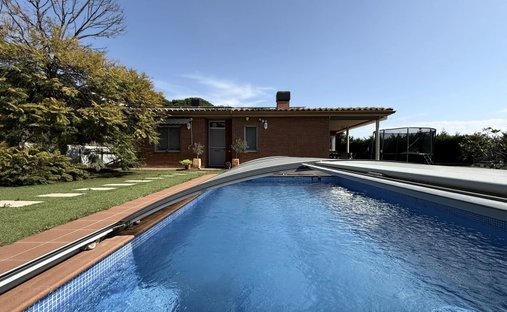 Haus in Sant Vicenç de Montalt, Katalonien, Spanien 1