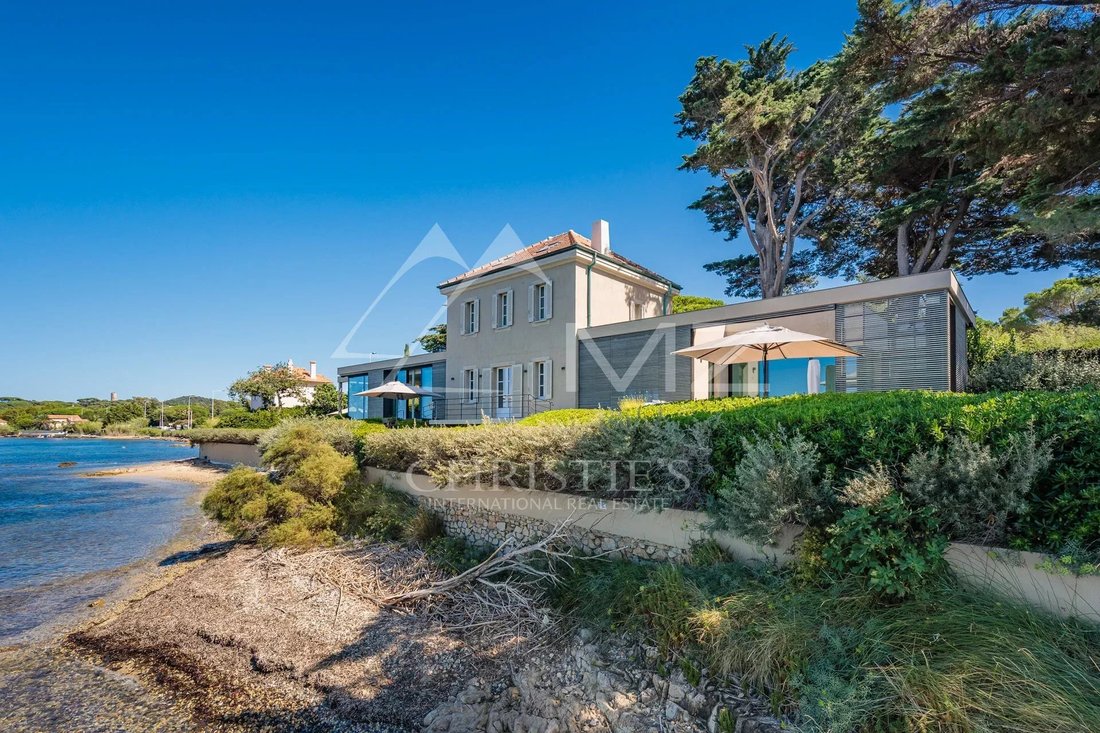 Villa in Saint-Tropez, Provence-Alpes-Côte d'Azur, France 4 - 15203113