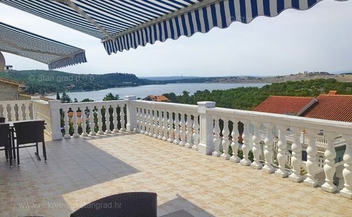 House in Omisalj, Primorje-Gorski Kotar County, Croatia 1