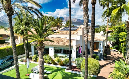 Villa in Benidorm, Valencian Community, Spain 1