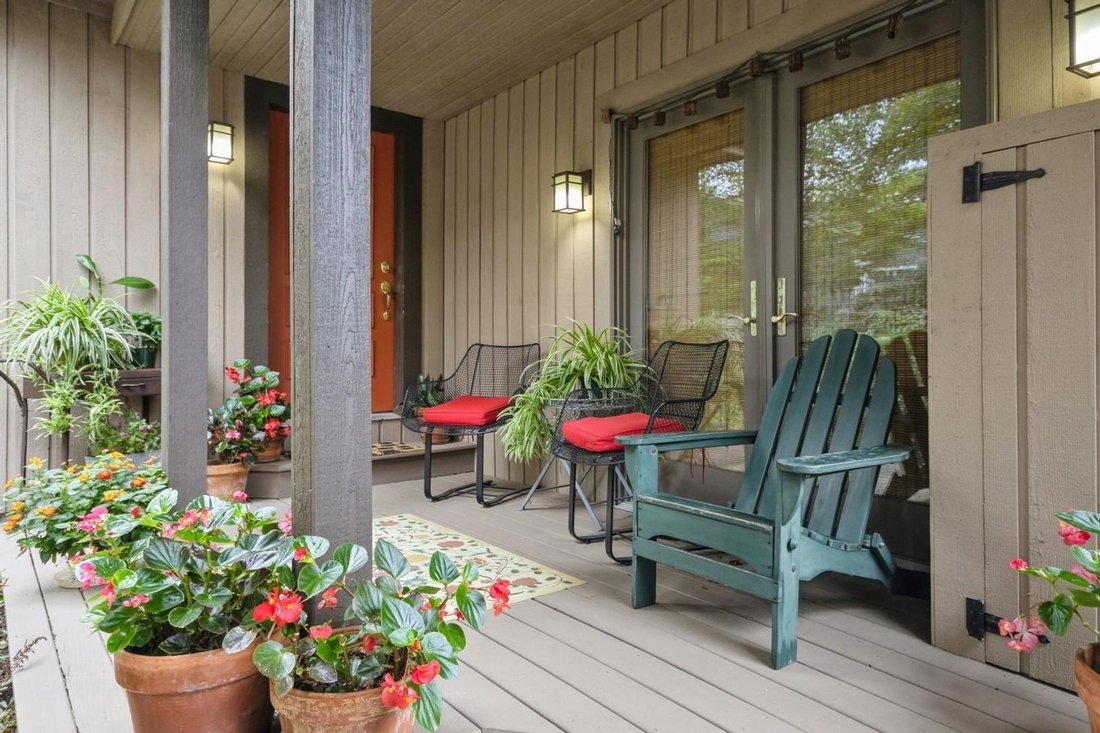 House in Spackenkill, New York, United States 3 - 15396300