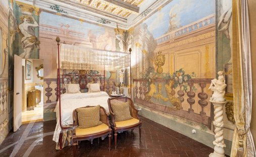 Apartment in Center, Cortona, Tuscany 1