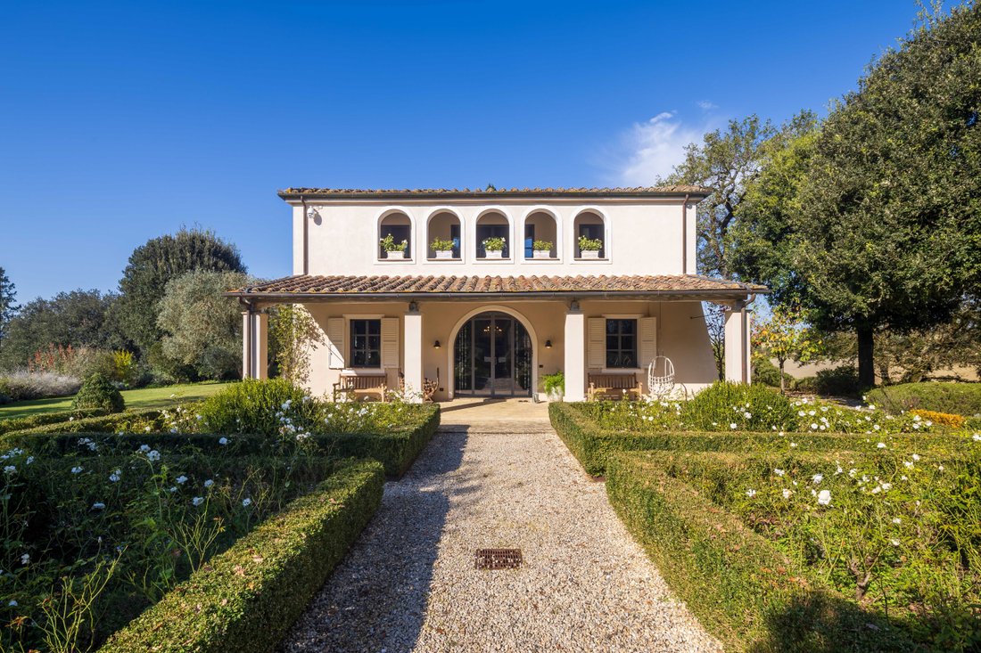 Villa in Buonconvento, Tuscany, Italy 1 - 15410796