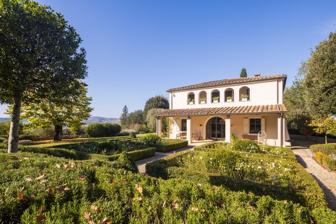 Villa in Buonconvento, Tuscany, Italy 2 - 15410796