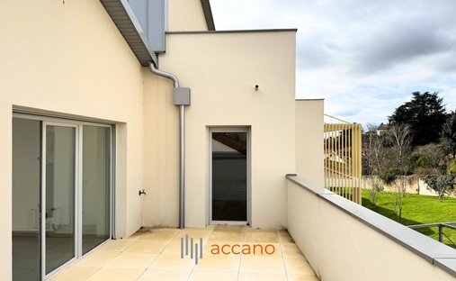 Apartment in Perica-La Roue, Rillieux-la-Pape, France 1